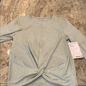 Athleta Essence Twist Top W.XT2